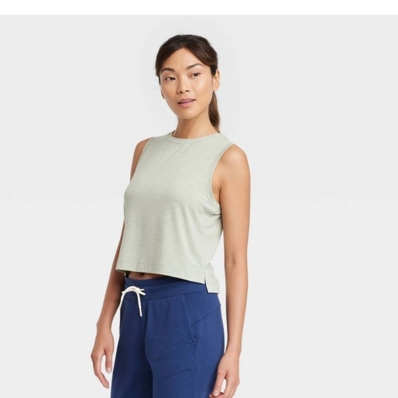 Women's Cropped Active Tank Top - All in
Motion Heathered Light Green - Picture 1 of 5